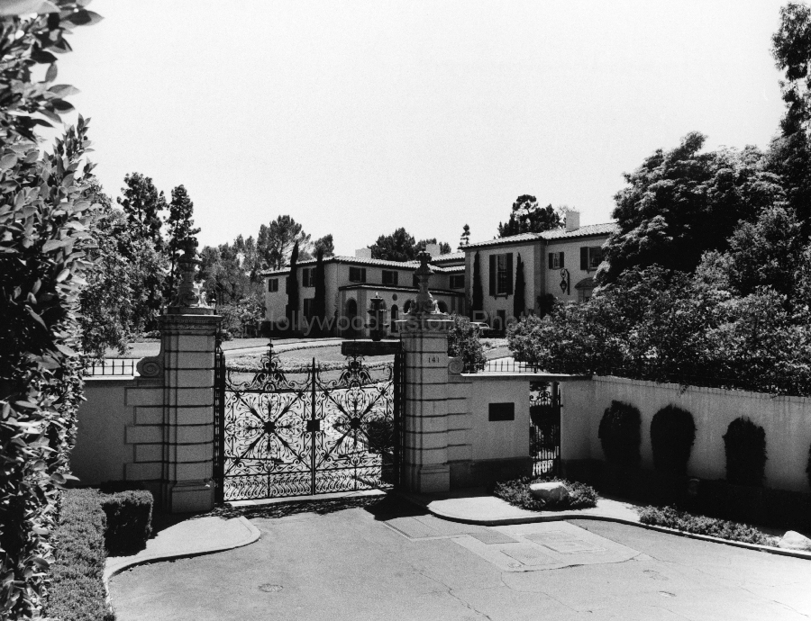 Owlwood Estate 1947 WM.jpg